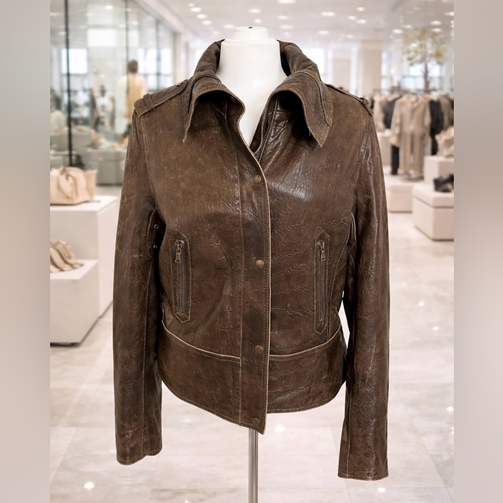 Andrew Marc Brown Leather Jacket Collared Neckline Zippered Sleeves Never Worn